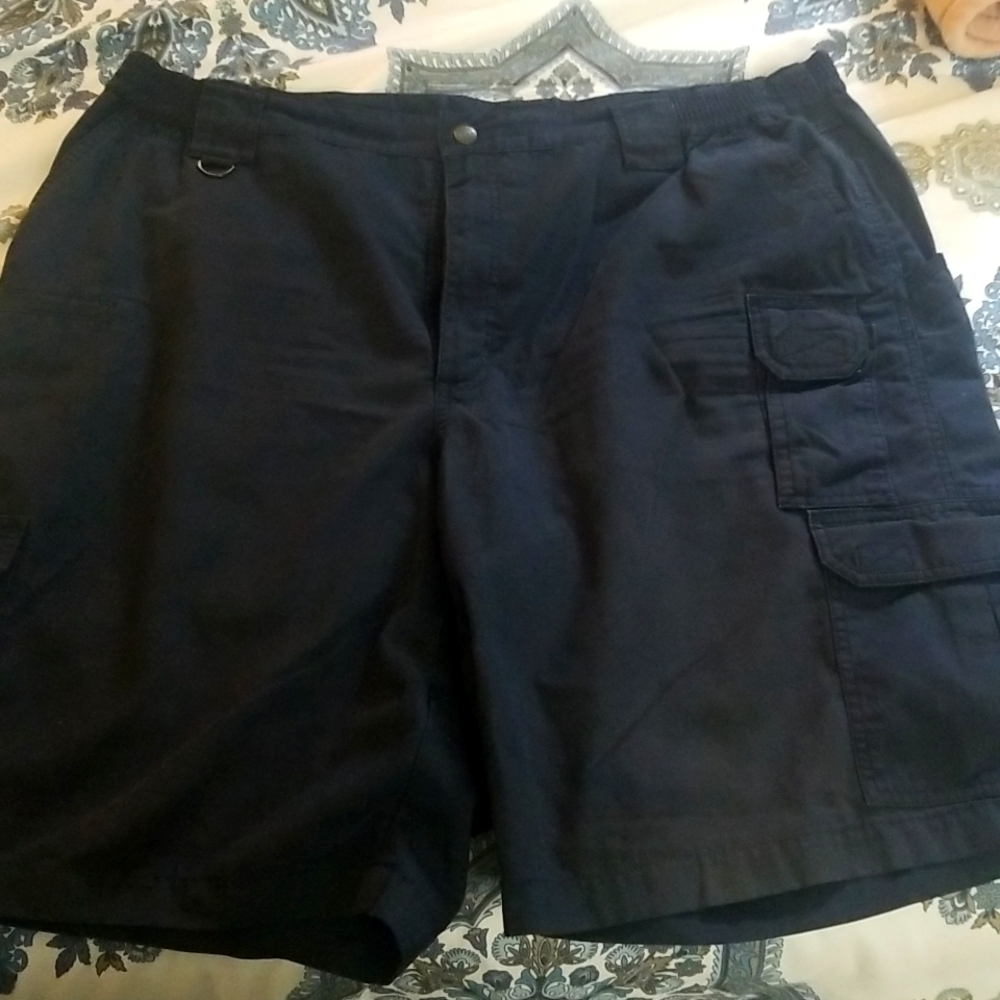 511 Tactical new Mens shorts